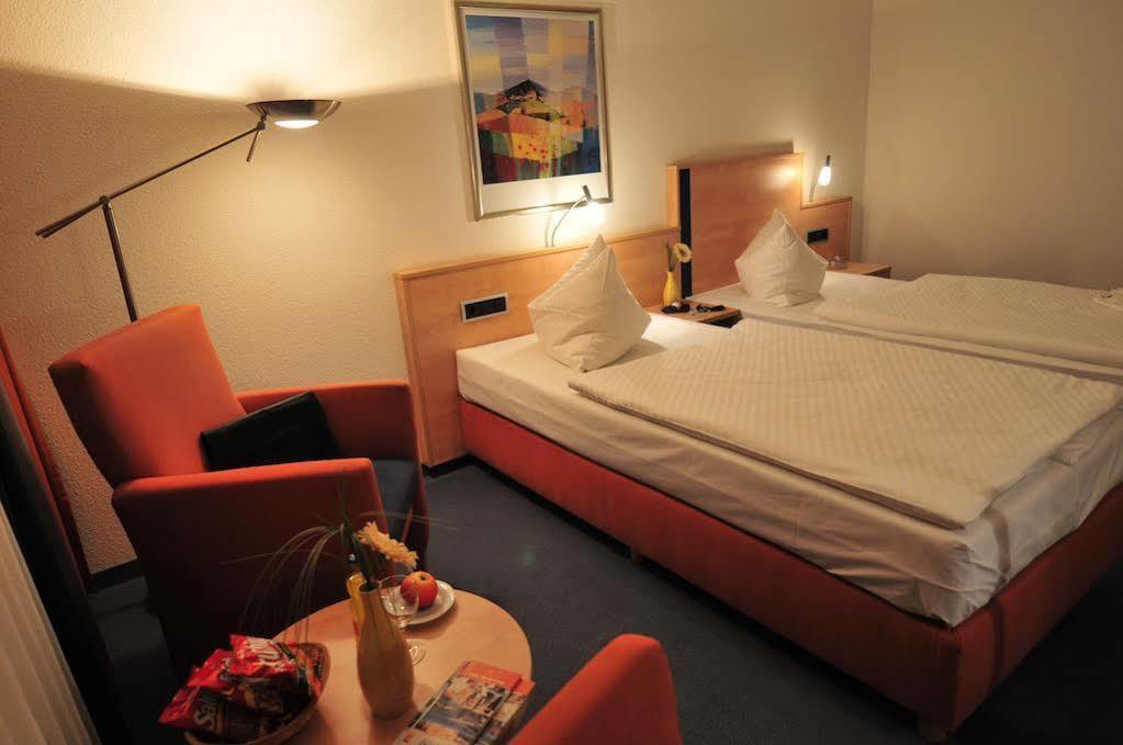 Akzent Hotel Stadt Schluechtern ***S Kültér fotó